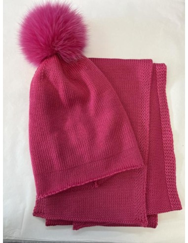 Ultimo articolo cappello e sciarpa fucsia